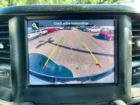 Used 2020 RAM 1500 Big Horn AWD/4WD image 23