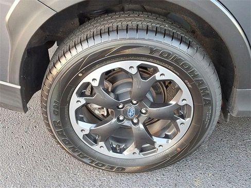 Used 2023 Subaru Crosstrek 2.0i Premium image 8