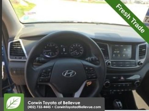 Used 2018 Hyundai Tucson SEL image 16