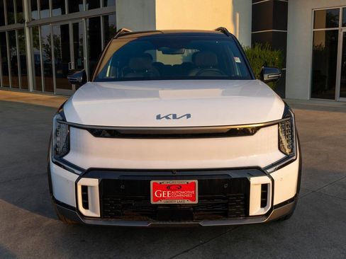 New 2026 Kia EV9 GT-Line image 2