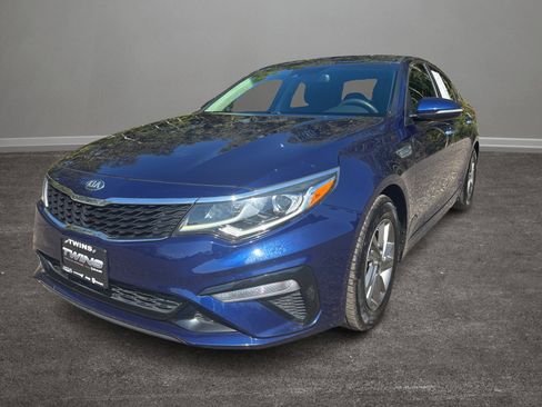 Used 2019 Kia Optima LX image 32