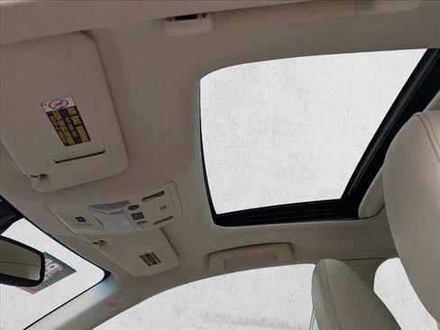 Used 2015 Lexus ES 350 w/ Luxury Package FWD image 16