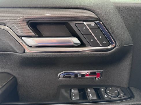 Certified 2024 GMC Sierra 1500 AT4 w/ Technology Package AWD/4WD image 28
