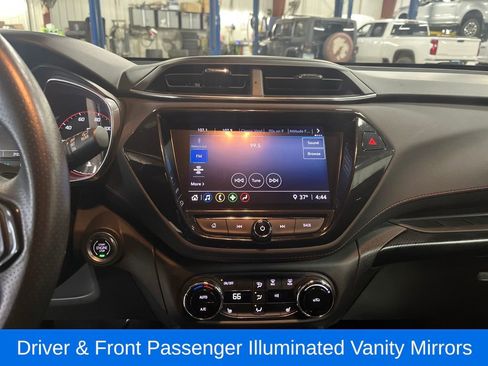 Used 2021 Chevrolet TrailBlazer RS w/ Convenience Package image 21