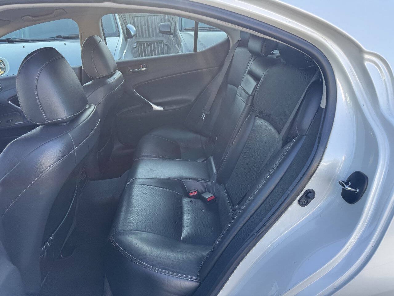 Used 2012 Lexus IS 250 AWD w/ Premium Pkg Value Edition image 19