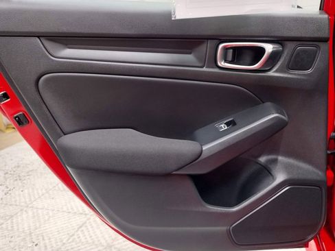 Used 2025 Honda Civic Sport image 33