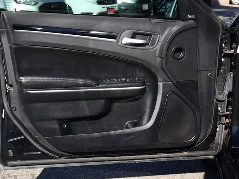 Used 2020 Chrysler 300 S image 15