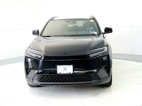 New 2026 Toyota C-HR AWD/4WD image 8
