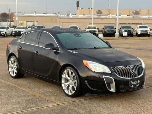 Used 2017 Buick Regal GS w/ Driver Confidence Package #1 image 5