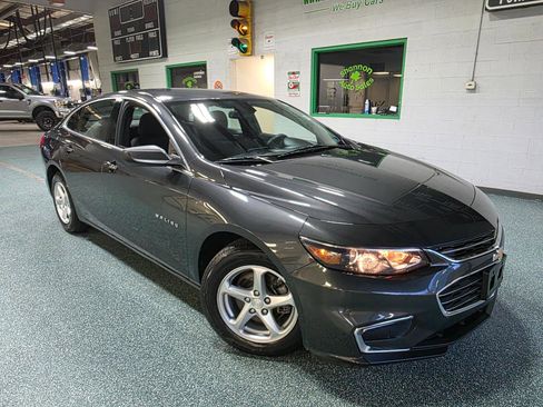 Used 2017 Chevrolet Malibu LS FWD image 13
