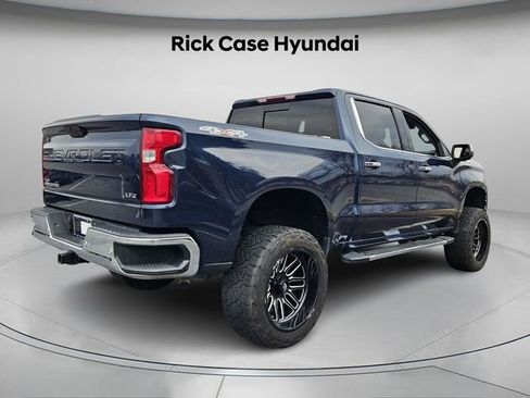 Used 2020 Chevrolet Silverado 1500 LTZ w/ LTZ Premium Package image 8