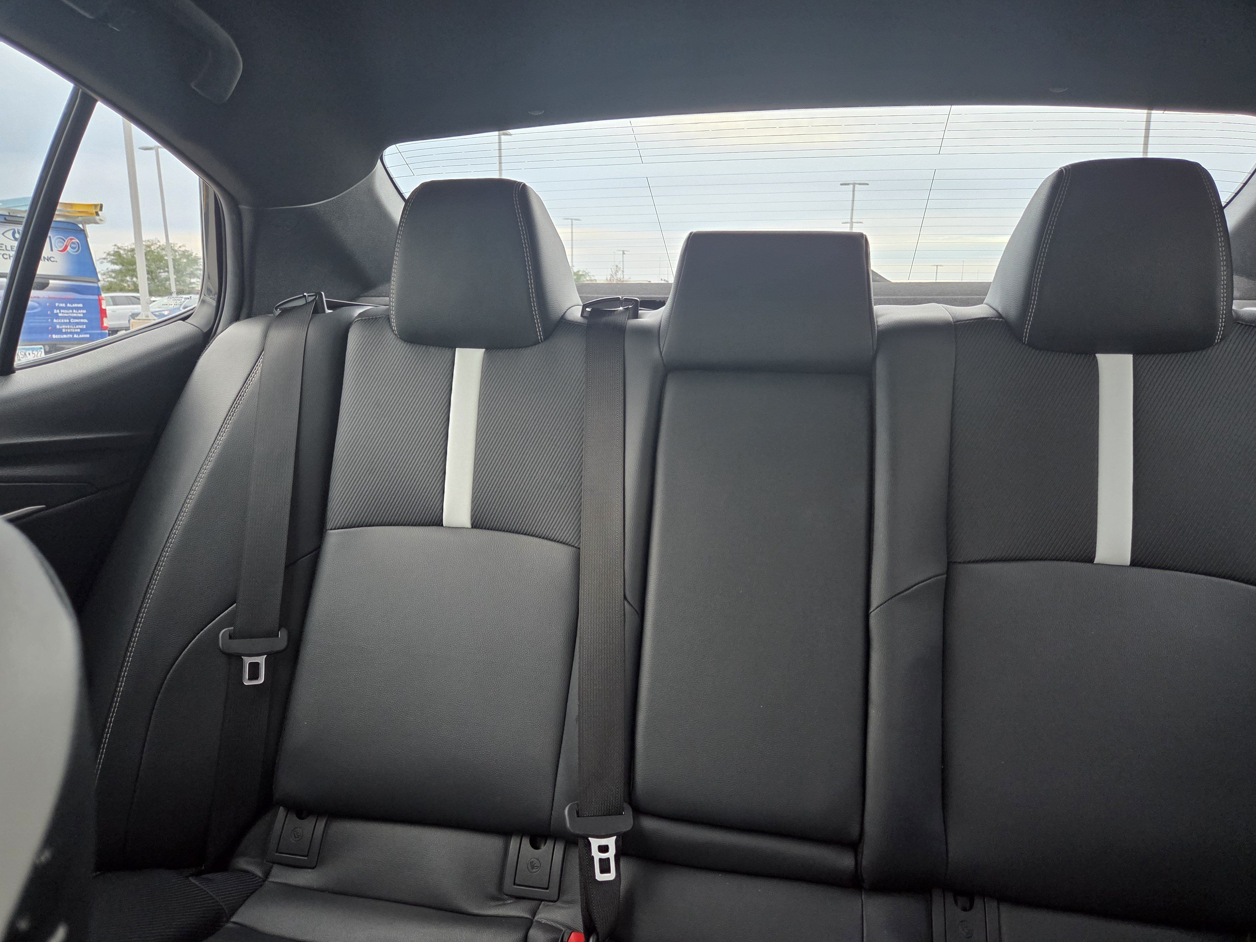 Used 2025 Toyota Camry SE FWD image 19