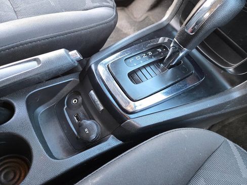 Used 2013 Ford Fiesta SE image 39