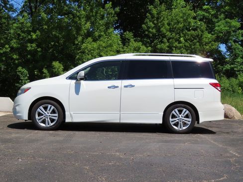 Used 2012 Nissan Quest SL w/ Bose Pkg FWD image 8