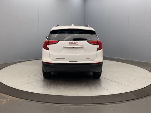 Used 2020 GMC Terrain SLE w/ Driver Convenience Package AWD/4WD image 4