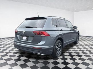 Used 2021 Volkswagen Tiguan SE FWD video 2