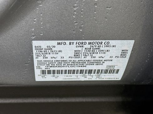 Used 2020 Ford Explorer XLT w/ Equipment Group 202A image 12