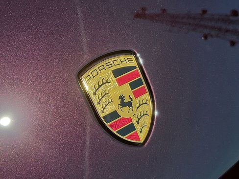 New 2026 Porsche Macan AWD/4WD image 25