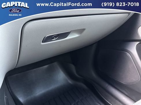 Used 2018 Audi Q3 2.0T Premium FWD image 28
