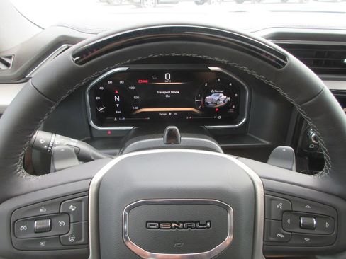 New 2026 GMC Sierra 1500 Denali AWD/4WD image 18