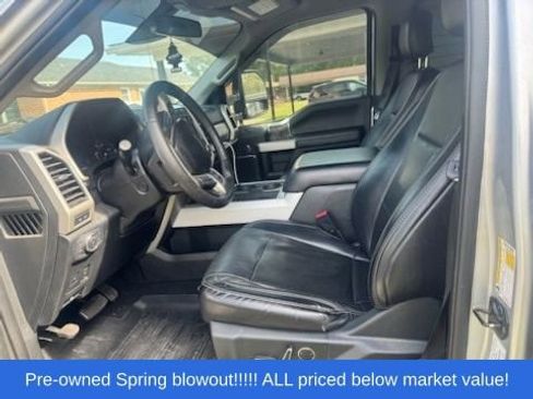 Used 2019 Ford F250 Lariat w/ Lariat Ultimate Package AWD/4WD image 8
