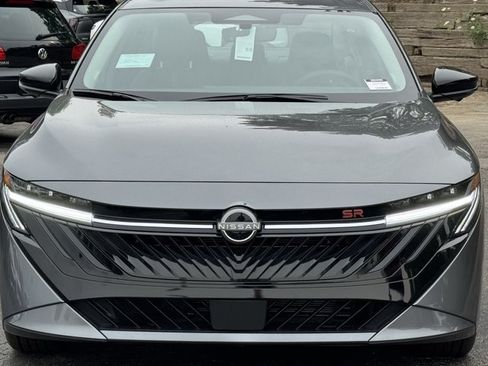 New 2026 Nissan Sentra SR w/ SR Premium Package FWD image 29
