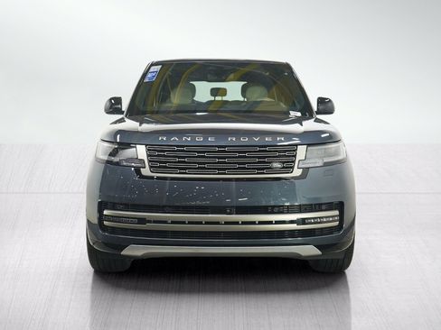 Used 2025 Land Rover Range Rover SE AWD/4WD image 8