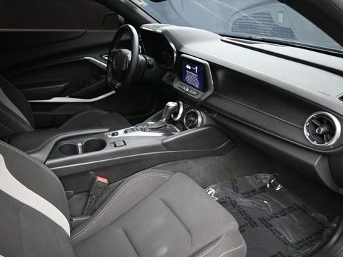 Used 2021 Chevrolet Camaro SS RWD image 15