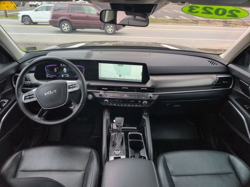 Used 2023 Kia Telluride S w/ S Sunroof Package AWD/4WD image 9