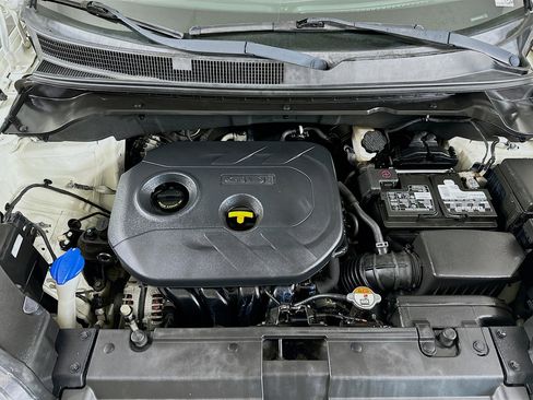 Used 2017 Kia Soul + image 31