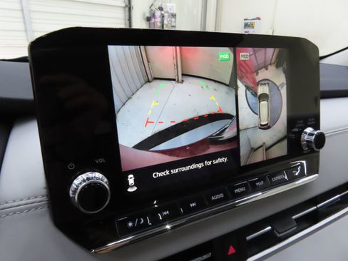 New 2025 Mitsubishi Outlander SEL image 17