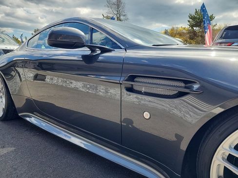 Used 2012 Aston Martin V8 Vantage S RWD image 18