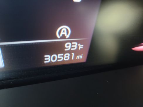 Used 2023 Kia Soul GT-Line w/ GT-Line Technology Package FWD image 33