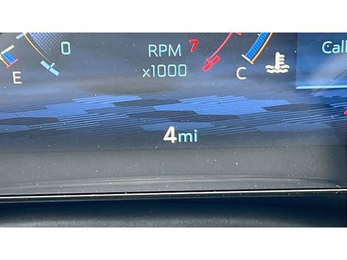 New 2026 Chevrolet Equinox RS w/ Convenience Package III AWD/4WD image 16
