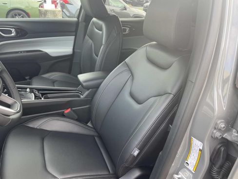 New 2026 Jeep Compass Limited AWD/4WD image 17