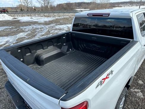 Used 2020 Chevrolet Silverado 1500 LT w/ All-Star Edition image 6