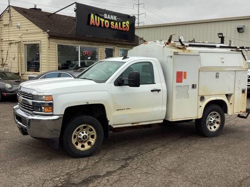 Used 2015 Chevrolet Silverado 3500 W/T image 1