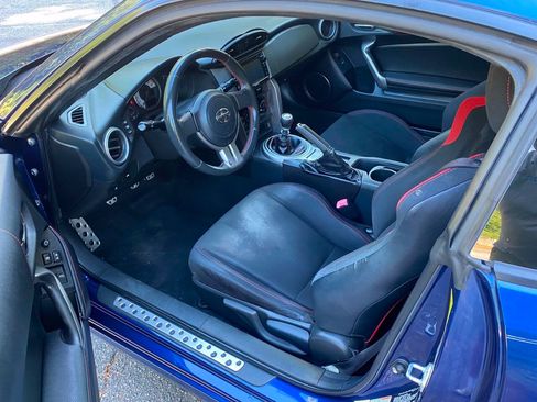 Used 2015 Scion FR-S RWD image 11