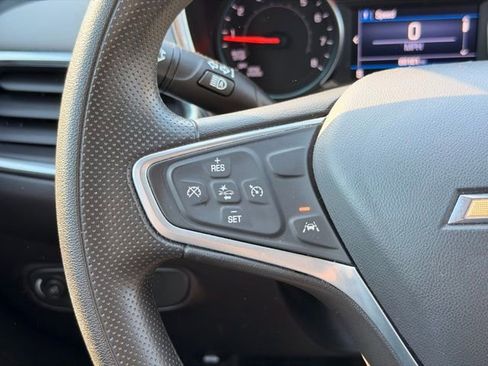 Used 2023 Chevrolet Equinox LT w/ LPO, Floor Liner Package FWD image 25