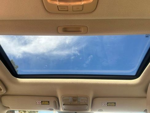 Used 2010 Hyundai Sonata Limited image 16