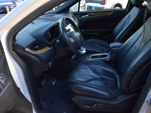 Used 2019 Lincoln MKC Reserve w/ MKC Climate Package image 33