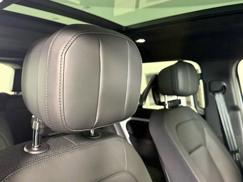 New 2026 Land Rover Defender 130 V8 AWD/4WD image 37