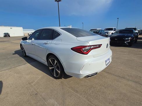 Used 2025 Acura TLX w/ Technology Package FWD image 7