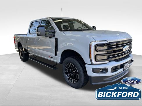 New 2026 Ford F350 4x4 Crew Cab Super Duty image 3