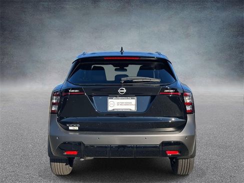 New 2026 Nissan Kicks SV image 3