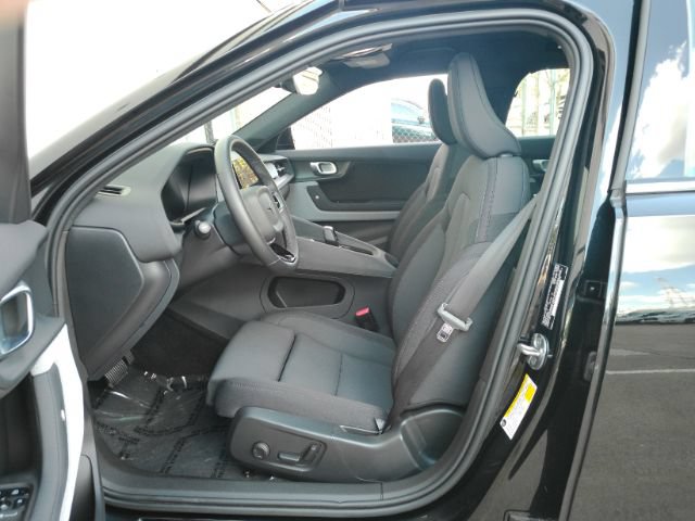 Used 2022 Polestar Polestar 2 w/ Plus Package AWD/4WD image 6