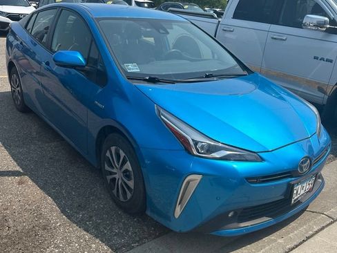 Used 2022 Toyota Prius LE AWD/4WD image 7