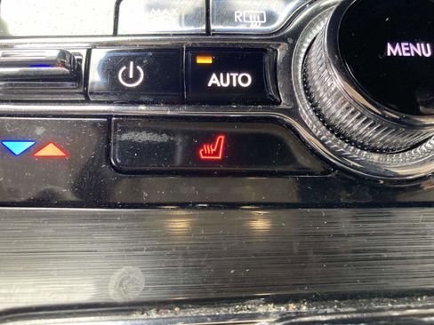 Certified 2021 Lincoln Nautilus FWD image 24