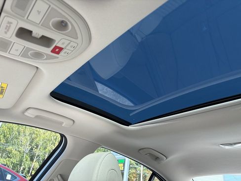 New 2026 Genesis G70 2.5T Prestige image 13