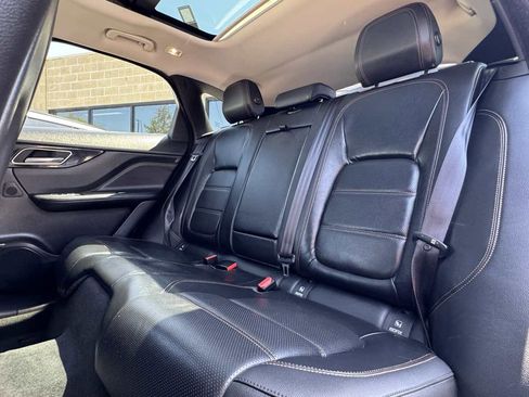 Used 2018 Jaguar F-PACE Prestige AWD/4WD image 43